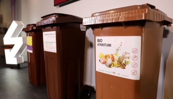 Больше половины латвийцев сортируют биоотходы