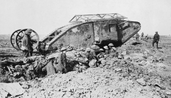 15. septembris. Pirmā pasaules kara laikā notiek pirmais tanku uzbrukums pasaules vēsturē