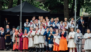 Krāšņi aizvadīta Novadu satikšanās un virsvadītāju un virsdiriģentu godināšana