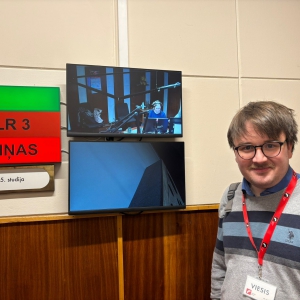 Jēkabs Bernāts un kora "Sōla" jaunās pūra dziesmas programmā "(ne-)Zvērīgā mīla"