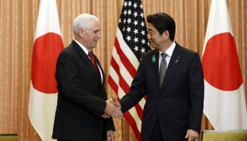 Viceprezidents Penss apliecina ASV uzticību Japānas drošības garantēšanai
