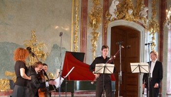 Koncerts "Vivaldi un Hendeļa galma mūzika un dzejas lasījumi" 10. jūlijā Mazajā ģildē