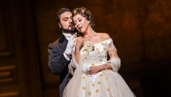 Džuzepes Verdi opera "Traviata" Londonas Karaliskajā operteātrī (2021)