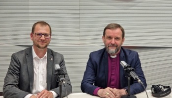 Saruna ar arhibīskapu Jāni Vanagu un jaunievēlēto arhibīskapu elektus Rinaldu Grantu