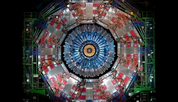 Latvijas Nacionālajā bibliotēkā atklāj izstādi "CERN - zinātnes paātrinātājs"