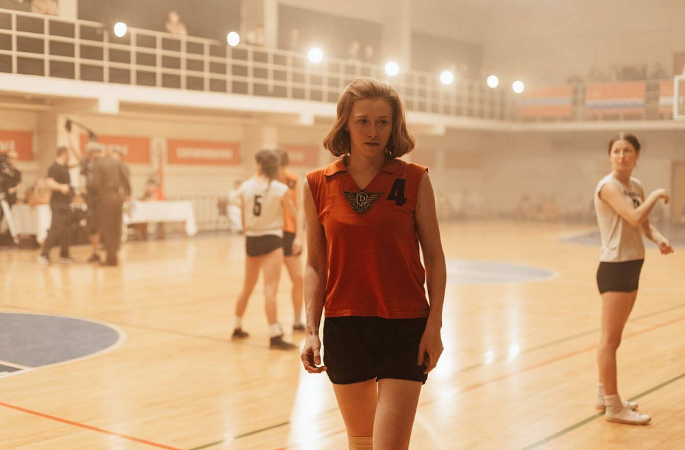 Aktrisei Agnesei Budovskai basketbolistes tēlā vislabāk palīdzēja iejusties treniņi