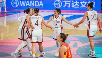Latvijas sieviešu basketbola izlases pirmais starts Eiropas čempionāta finālturnīrā