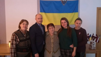"Rojas Pērlē" kopš maija pajumti raduši jau 74 ukraiņi. Stāsta Sanita un Nauris Graudiņi