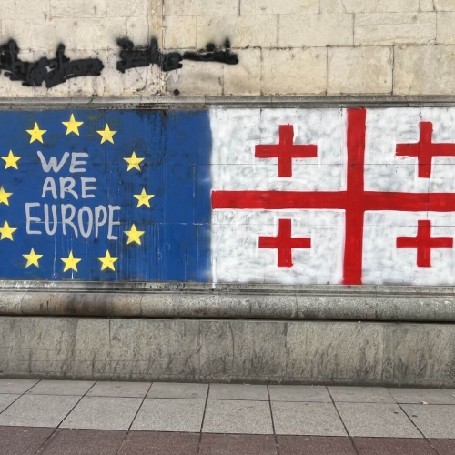 Gruzijā turpinās opozīcijas un aktīvistu apspiešana; ES draud izbeigt vīzu liberalizāciju