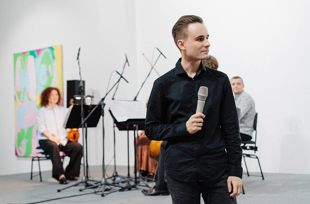 Rītausmas vilki, Aleksandrs Avramecs, Sinfonietta Rīga