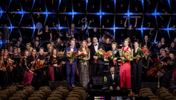 "Dzimuši Latvijā" - Latvijas valsts simtgades koncerts Dzintaru koncertzālē
