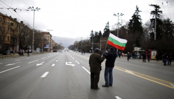 Bulgārijā piedalīšanās vēlēšanās, iespējams, būs obligāta