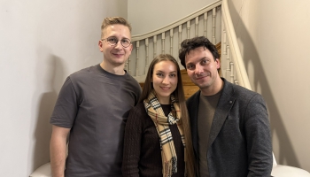 Annija Kristiāna Ādamsone un Aigars Raumanis noslēdz rezidences gadu LR3