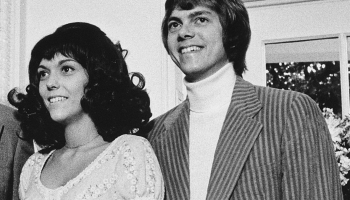 Duets "The Carpenters" piešķīra populārajai mūzikai jaunus vaibstus