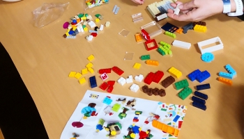 Lego, inovācijas un kvalitāte. Saruna ar Miku Dubicki