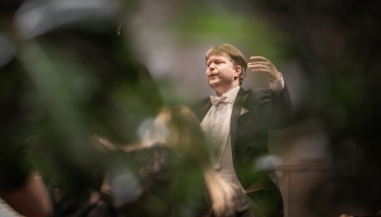 Diriģents Guntis Kuzma: Cenšos strādāt tā, lai katra uziešana uz skatuves būtu svētki