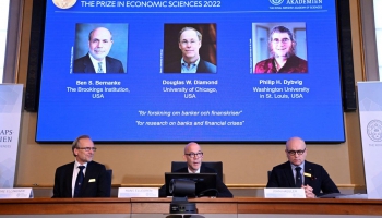 Nobela prēmija ekonomikā piešķirta par banku lomas ekonomikā pētījumiem 