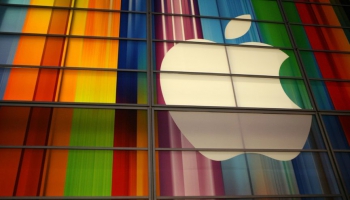 "Apple" vērtība sasniedz 1 triljonu ASV dolāru
