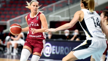 Elīna Babkina izbauda aģentes darbu un basketbolu uzspēlē reti