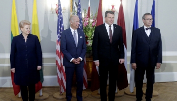 Latvijā oficiālā vizītē ieradies ASV viceprezidents Džo Baidens