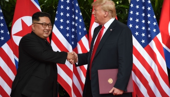 Trīs mēnešus pēc iepriekšējā samita Ziemeļkorejas līderis aicina ASV uz jaunu tikšanos