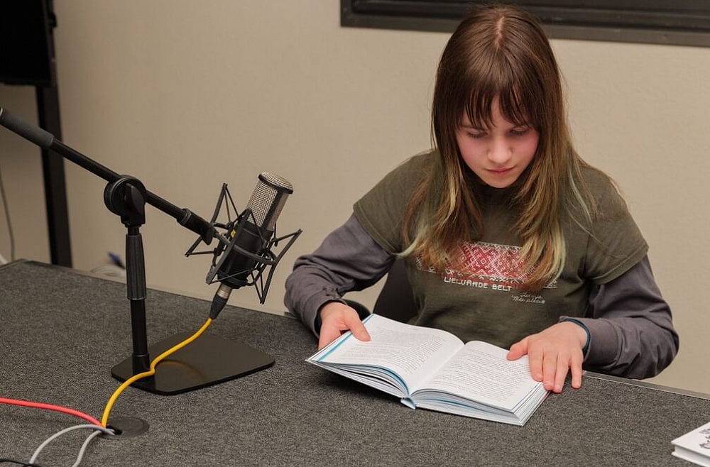 lasam-plapajam-karlina