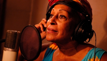 Kubiešu dziedātāja Omara Portuondo