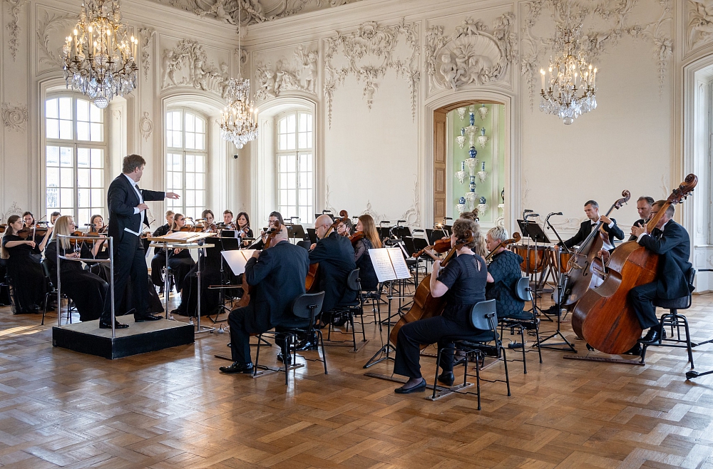 Guntis Kuzma un Liepājas Simfoniskais orķestris Rundāles pils