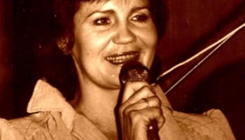 Dziedātāja Nora Bumbiere - latviešu estrādes izcilākās sieviešu balss īpašniece