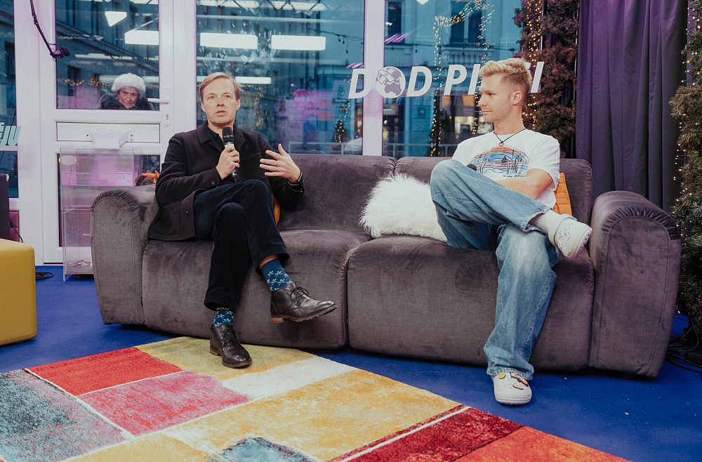 Dod pieci, Klāvs Sedlenieks, Jānis Pētersons