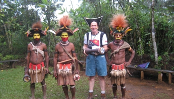 Ceļotājs Pēteris Strubergs ved uz Papua Jaungvineju