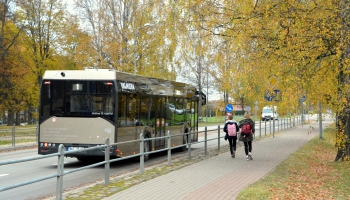 Latvijas lielākajās pilsētās ienāk elektriskie autobusi