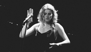 Pirmatskaņojums! "Mūžība" no Līgas Kupčas gaidāma debijas albuma un saruna ar dziedātāju