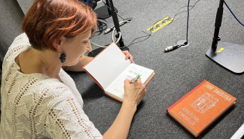 Zanes Daudziņas "Bērnudienas komunālijā" arvien uzrunā lasītājus