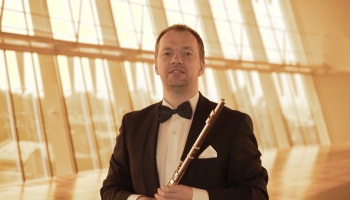Flautists Reinis Lapa: Brīžiem mēs klaji strīdamies, brīžiem uztaisām savu republiku
