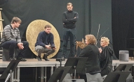 Trīsvienība Čaks-Kalniņš-Rubiķis. Top operas "Matīss – kausu bajārs" iestudējums