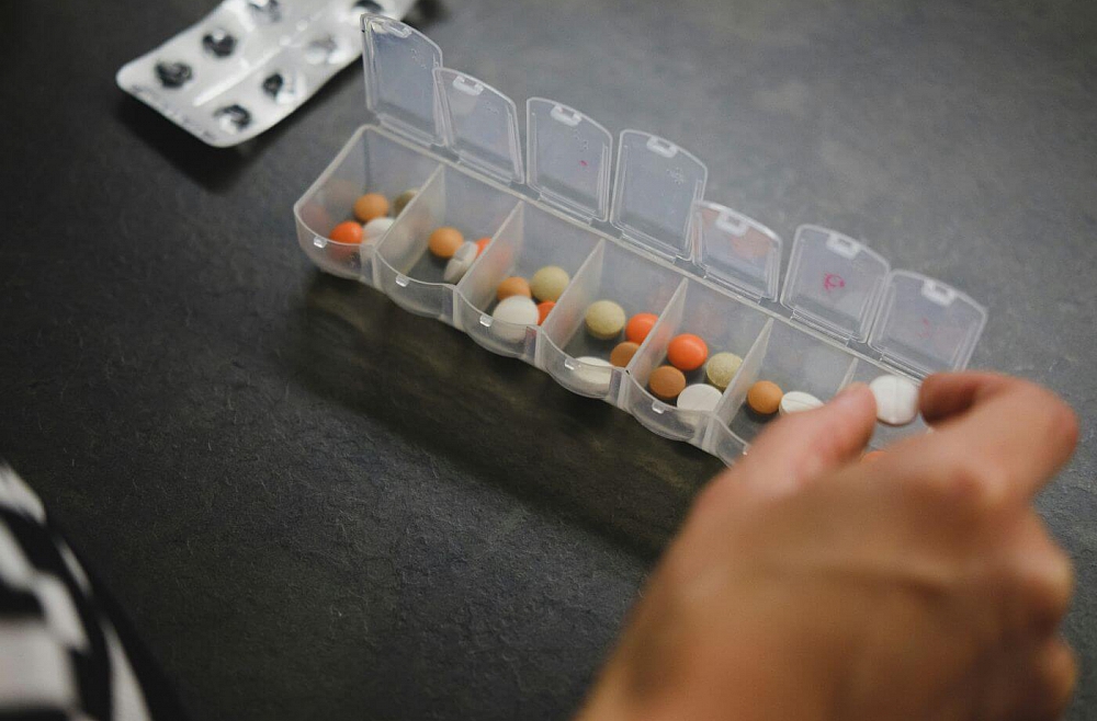 Līdzestība ārstēšanas procesā: 46% ir patvaļīgi pārtraukuši lietot viņiem nozīmētās zāles