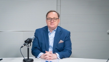 Krustpunktā izvaicājam Latvijas Bankas prezidentu Mārtiņu Kazāku