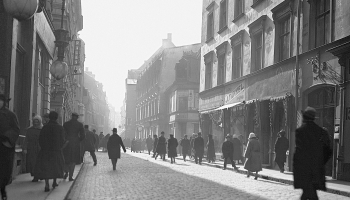 Izstāde "Ielu maldos" - ieskats pilsētas, literatūras un mākslas attiecībās 