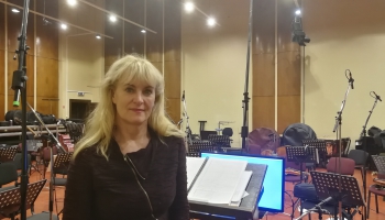 Diriģente Eimija Andersone:  Latvijas Radio studija ir īsts dārgums