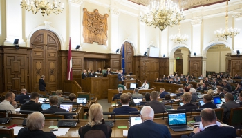 Saeima balso par administratīvās imunitātes atcelšanu deputātiem