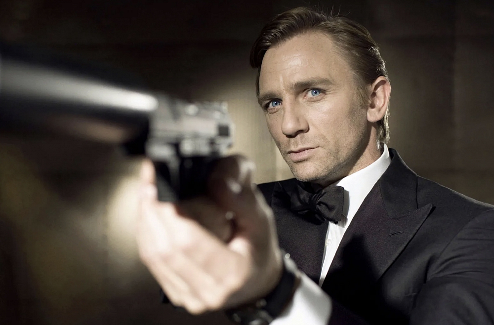 Džeimss Bonds, 007