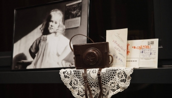 Aktrisei Ievai Puķei bijis svarīgi savas vecmāmiņas stāstu izstāstīt skaļi