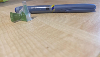 Skolas māsa insulīnu bērnam injicēt (ne) drīkst?