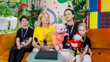 Svētki Vērmanes dārzā un "DARRADIS" un Skolēnu teātru klātesamība svētkos