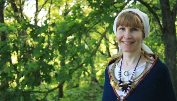 Kultūrvēsturniece, latviešu apģērba vēstures pētniece Ieva Pīgozne