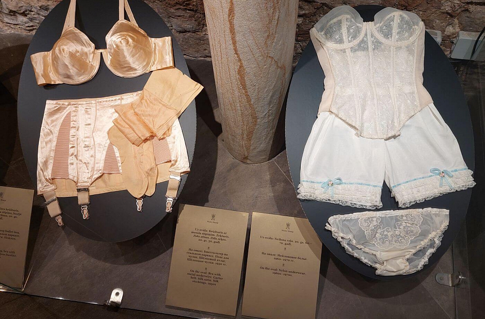 modes muzejs buduars