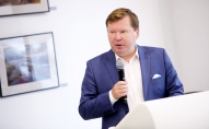 Prezentēs pētījumu par nebanku reditēšanas nozares attīstību. Iepazīstina Arnis Sauka
