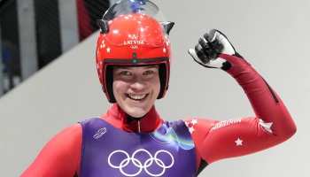 Latvijas komandai olimpiskajās spēlēs nozīmīgiem notikumiem bagāta diena