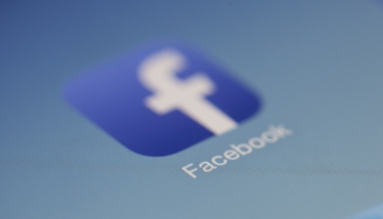 "Facebook" mātesuzņēmumam "Meta" piemērots 1,2 miljardus eiro liels sods